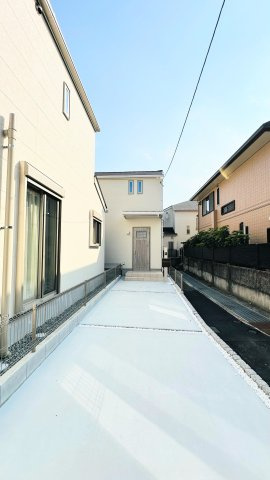 六軒町の駐車場