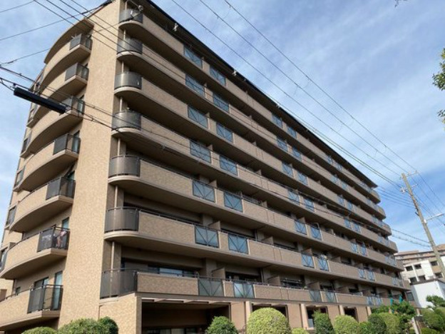 グランシティオ歌島橋の外観