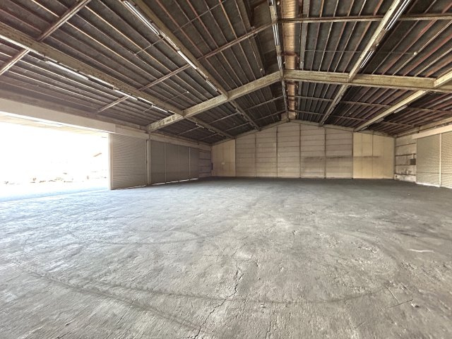 十一番町倉庫の駐車場