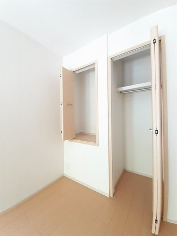 プリムローズ向原　Ａの収納