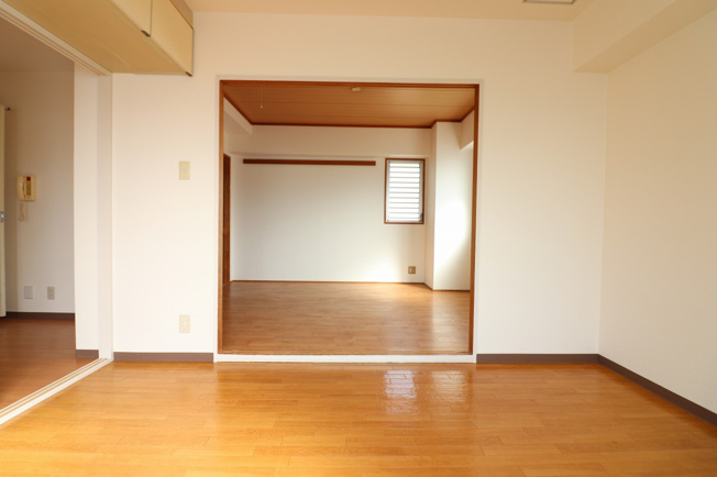 【洋室】 | ノアコート森小路（旧ラフィーネ鶴丸）