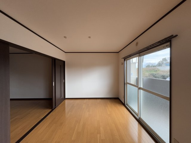 ドルチェカーサの洋室