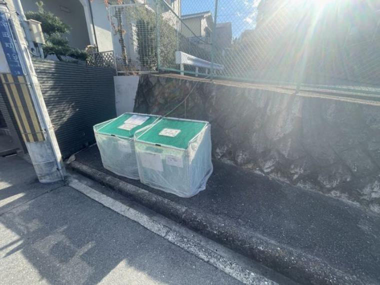 ユニライフ香里園のその他共用部分|ゴミ捨て場
■物件内覧・資金計画相談・住宅ローン相談、リフォーム相談、お問合せ受付中■
※当日・翌日のご内覧、ご相談はお電話でのお問合せがスムーズです！