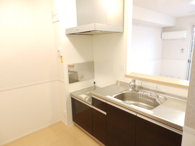 【キッチン】 | コアロード弐番館 | キッチンでお料理をお楽しみください