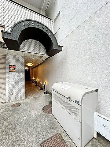 メゾンパール泉のエントランス|エントランスです