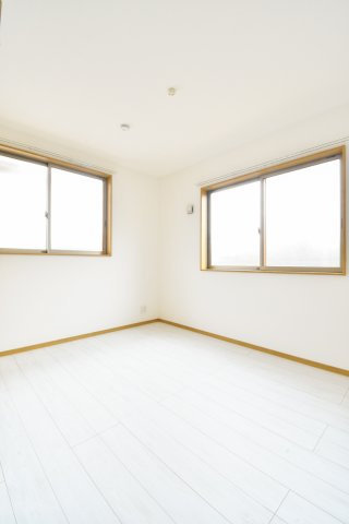 富士見市鶴瀬東２丁目の中古一戸建の洋室|3階9.1帖の洋室です。