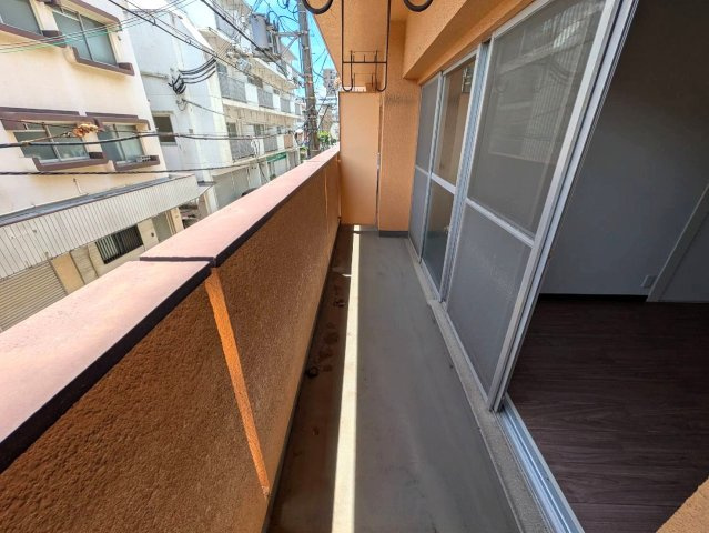 明神マンション２号のバルコニー
