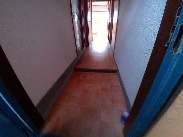 明神マンション２号の玄関