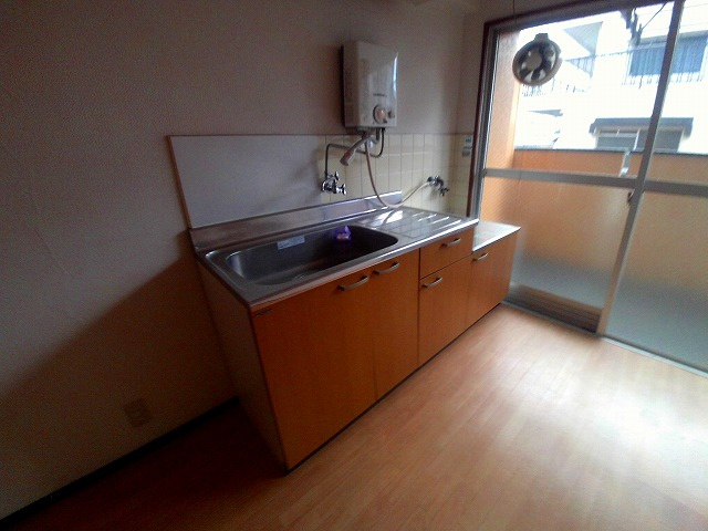 明神マンション２号のキッチン