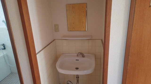 明神マンション２号の洗面所