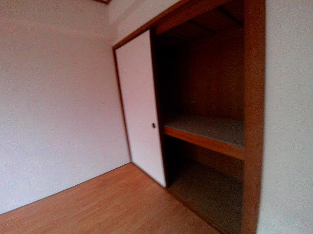 明神マンション２号の収納