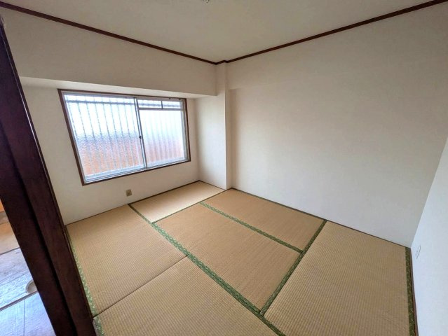 明神マンション２号の和室