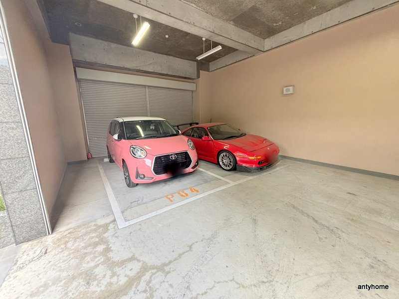 フロンティアタワー九条Ⅱ　仲介手数料無料の駐車場