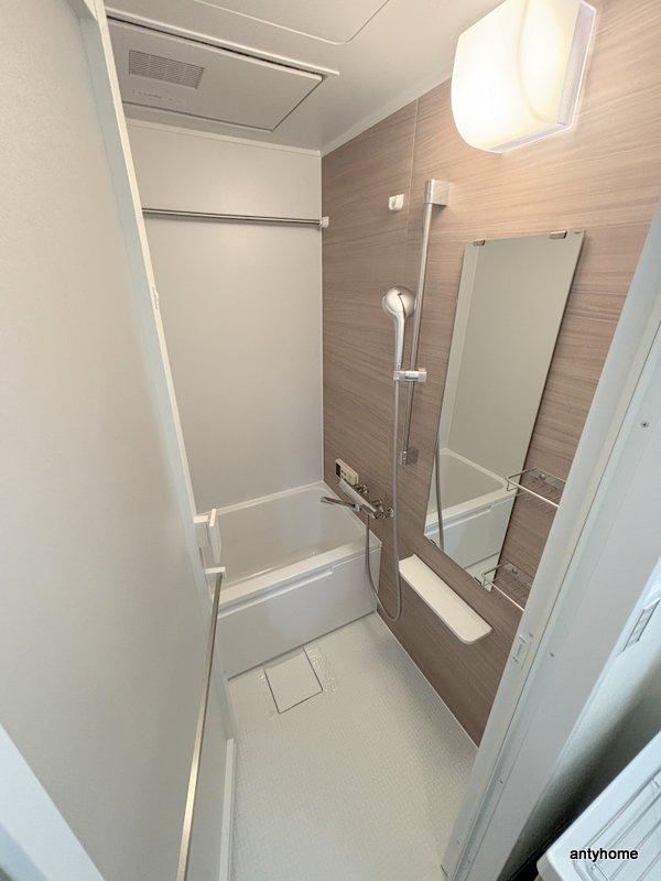 フロンティアタワー九条Ⅱ　仲介手数料無料の浴室