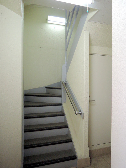 メゾン三軒茶屋Ⅱのその他共用部分|★共用階段★