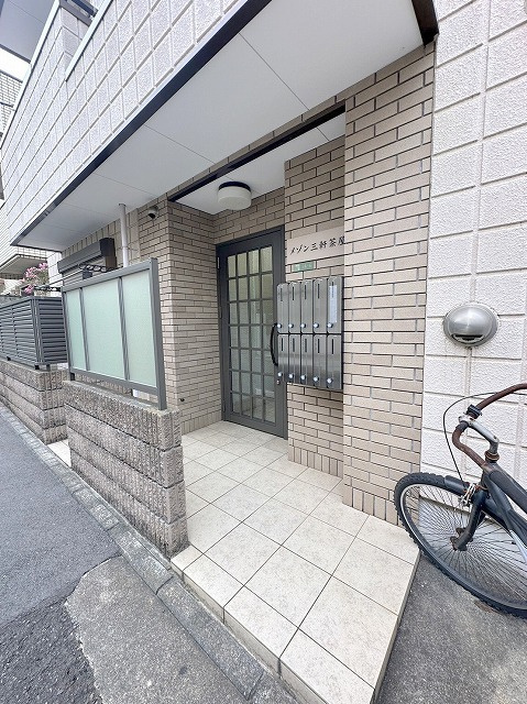 メゾン三軒茶屋Ⅱのエントランス|★エントランス★