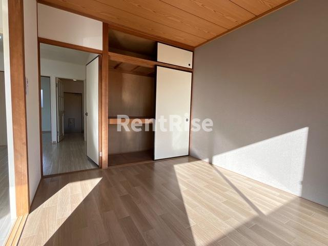 加藤シティハイツの洋室|南洋室