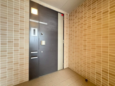 【玄関】 | プラウド江坂