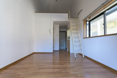 【居間・リビング】 | エスポワール博多Ⅱ | 別号室の写真になります。現況優先。