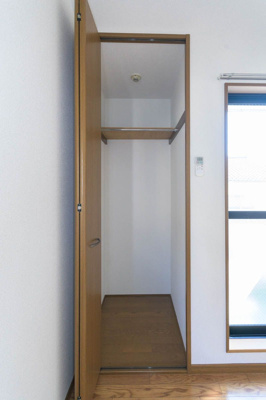 【収納】 | エスポワール博多Ⅱ | 別号室の写真になります。現況優先。