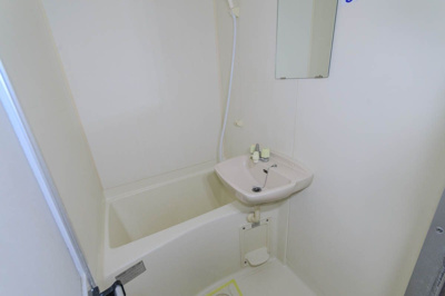 【浴室】 | エスポワール博多Ⅱ | 別号室の写真になります。現況優先。