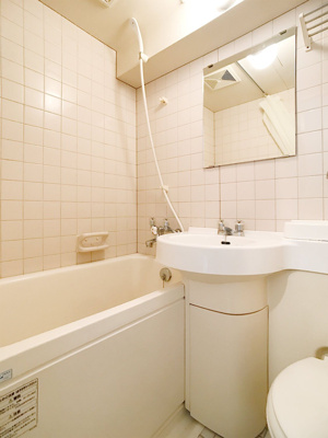 【浴室】 | フレックス天神 | 別号室の写真になります。現況優先。