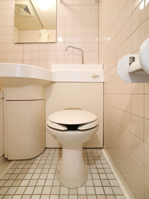 【トイレ】 | フレックス天神 | 別号室の写真になります。現況優先。