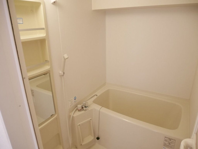 【浴室】 | ポラリス天神南 | 別号室の写真になります。現況優先。