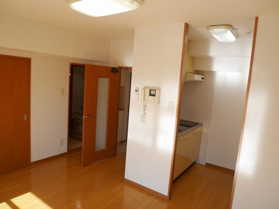 【セキュリティ】 | ポラリス天神南 | 別号室の写真になります。現況優先。