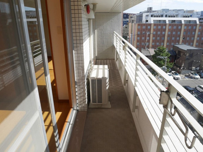 【バルコニー】 | ポラリス天神南 | 別号室の写真になります。現況優先。