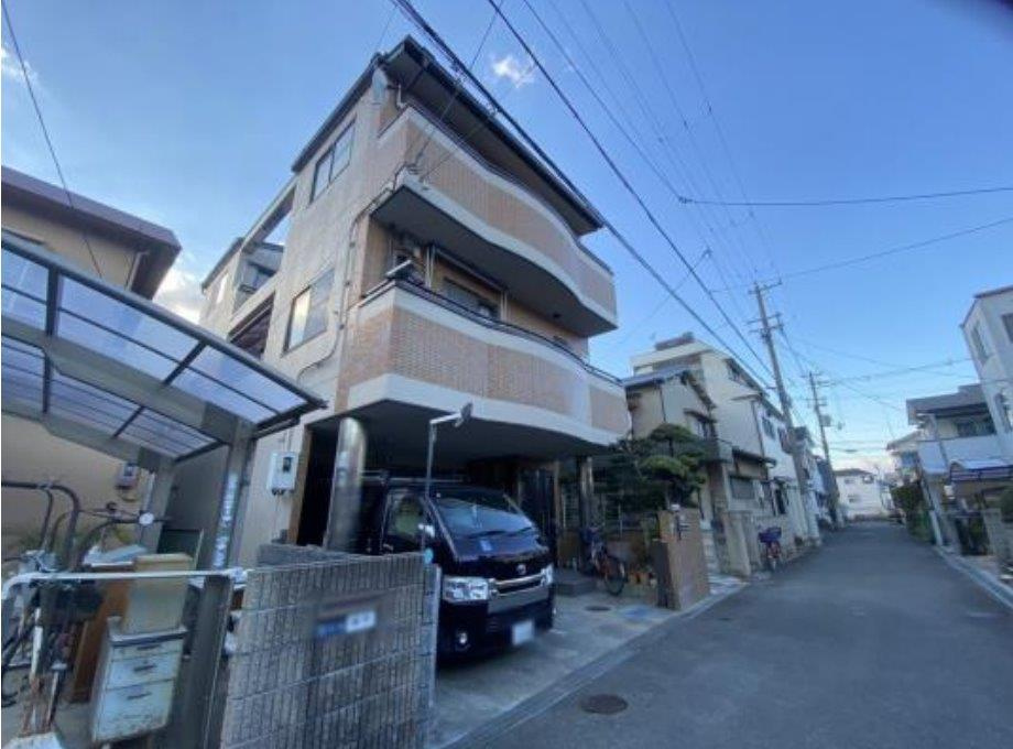 御供田５丁目　中古一戸建ての外観|新しい生活にいかがでしょうか？外観はお住まいの顔になります。こだわりたいポイントですね。外壁塗装や屋根塗装のご相談も承っております。
■現地内覧・資金計画相談・住宅ローン相談もお問合せ受付中■