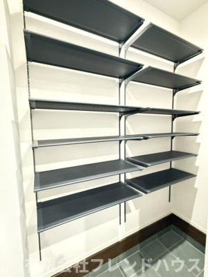 【収納】 | 阿品3丁目戸建 | シューズインクローゼット