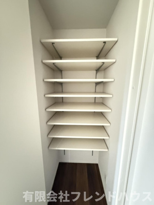 【収納】 | 阿品3丁目戸建 | リビング収納