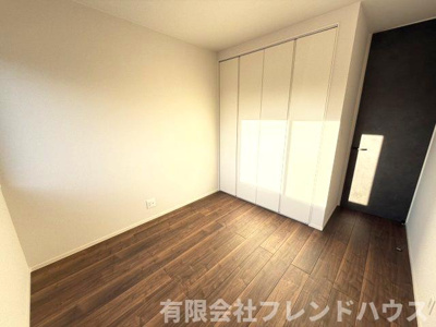 【洋室】 | 阿品3丁目戸建