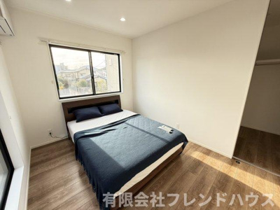 【寝室】 | 阿品３丁目戸建 | 6帖