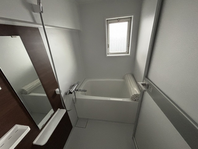 細田ビル（八木7）の浴室