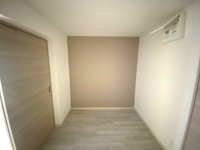 【寝室】 | リバーサイド | 3.9帖洋室クローゼット付き