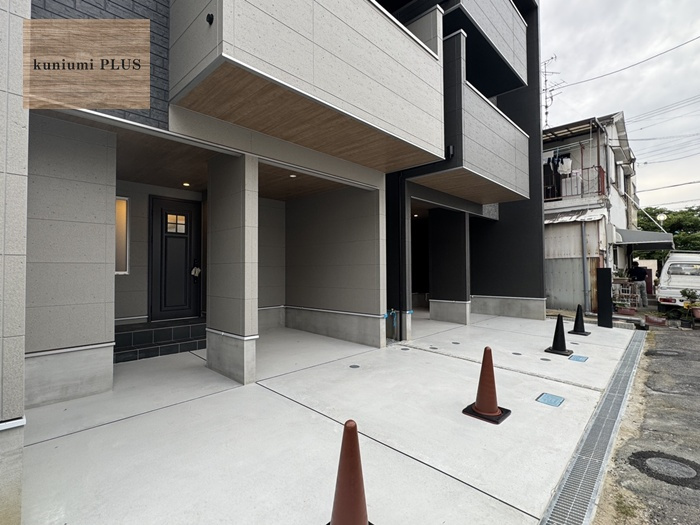 大東市諸福5丁目　2号棟の駐車場