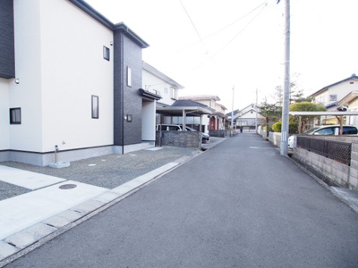 【前面道路含む現地写真】 | ＧＲＡＦＡＲＥ　笹谷４期　１号棟