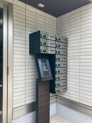 【エントランス】 | カスタリア