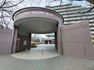 【外観】 | 重厚感のある外観です！セキュリティーも充実しています！