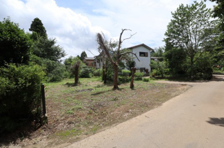 【前面道路含む現地写真】 | 成田市成井　土地　滑河駅 | 車通りが少なくお静かなお暮しができます♪