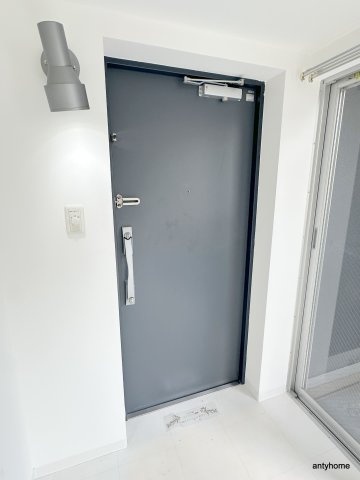 ルクレ堺筋本町レジデンス　仲介手数料無料の玄関