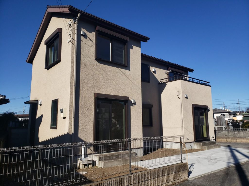 羽村市羽中２丁目の中古一戸建の外観