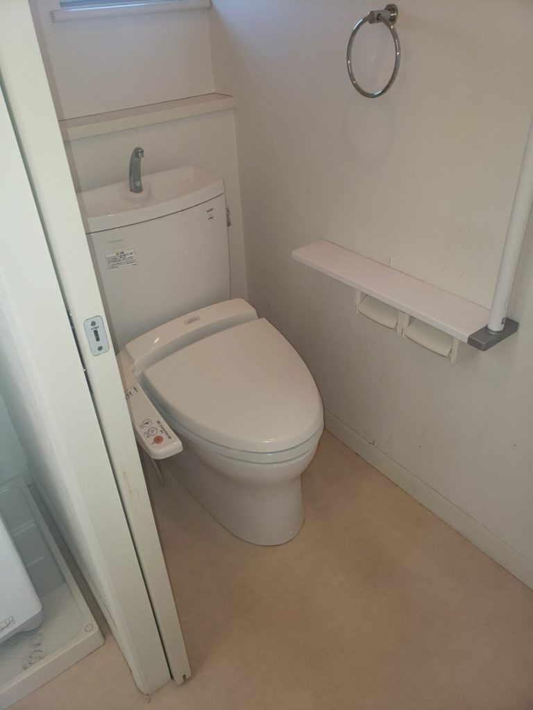 羽村市羽中２丁目の中古一戸建のトイレ