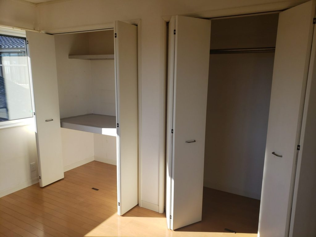 羽村市羽中２丁目の中古一戸建の収納