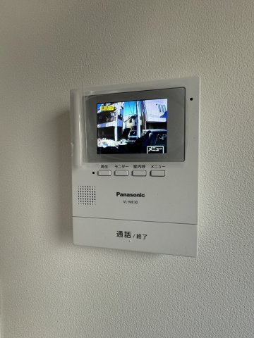 メゾンボヌールの設備|モニター付きインターホン（録画機能付き）