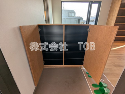 【設備】 | グランヴィレッジ千歳烏山 | シューズボックス