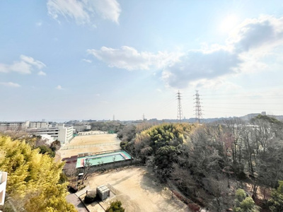 【展望】 | ユニーブル高野台北 | エイブル売買事業部では、箕面市・豊中市・吹田市・池田市・茨木市・高槻市の北摂エリア全域で、物件のご紹介を致しております。北摂エリアにて購入物件をお探しの際は、当社までお問合せ下さいませ。