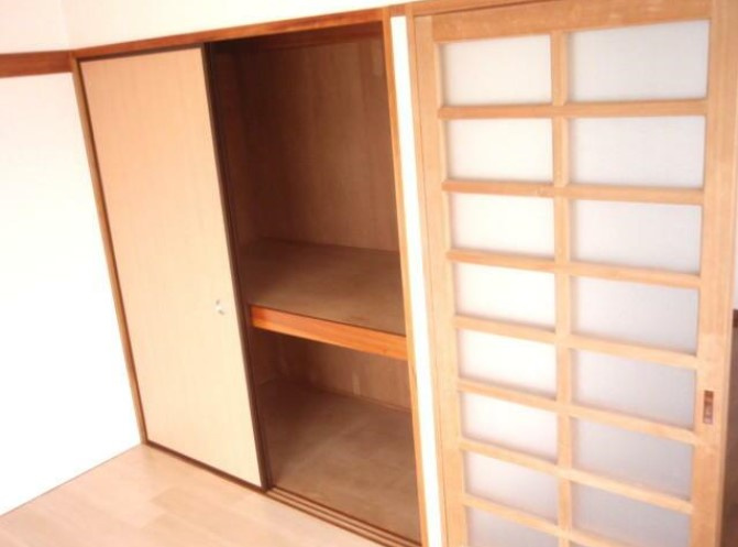 ウインズ今川の収納|他部屋参考写真